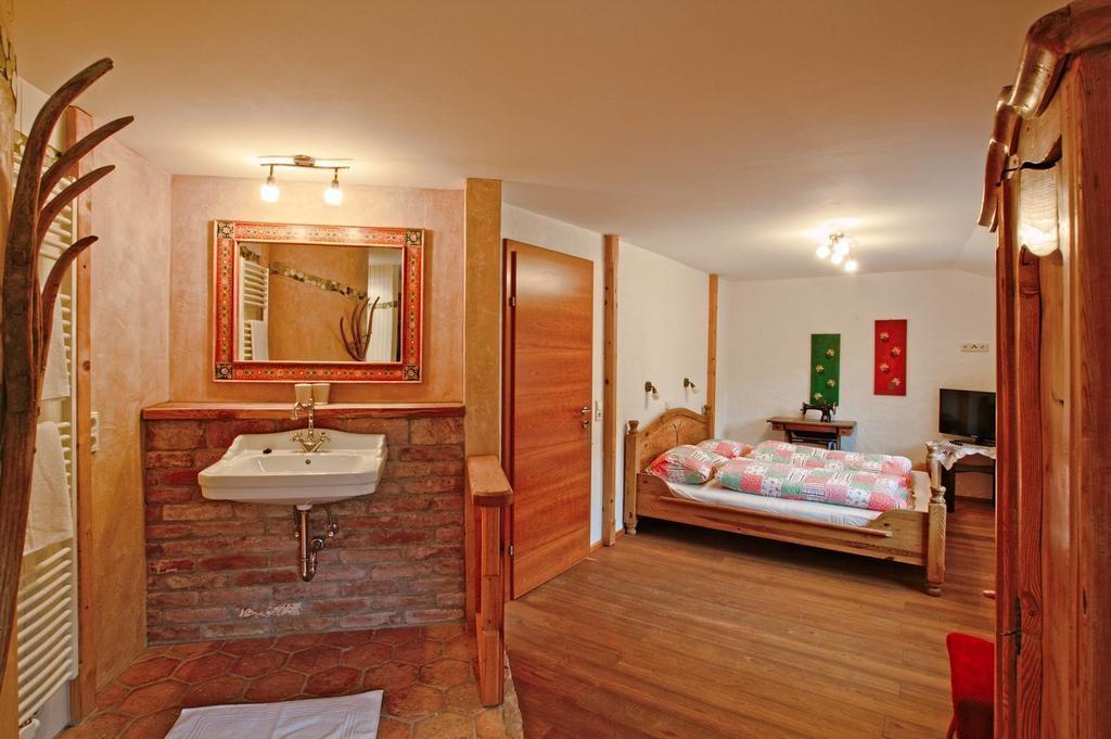 Ortnerhof Ennstal Bed & Breakfast Aigen im Ennstal Bilik gambar